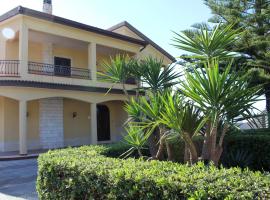 Villa Bice, hotel with parking in Pulsano