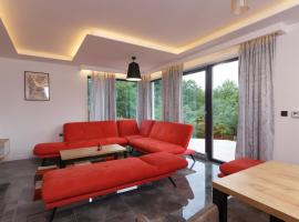 Deluxe Feliciano Apartments, hotel v destinaci Visoko