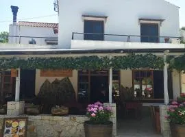 Therisso Rooms