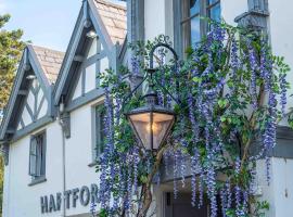 Hartford Hall on School Lane, hotel v destinaci Northwich