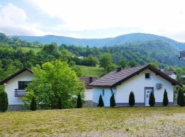 Holiday home RIVER NATURE, hotel in Jajce