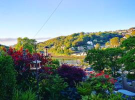 Schooner Point Guest House, bed and breakfast en Looe