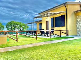 I SEE LAKE, holiday home in Castiglione del Lago