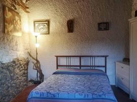 Rifugio delle Querce: Staffoli'de bir ucuz otel