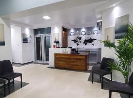 Boca Grande Hotel Suites, hotel v destinaci Boca Chica