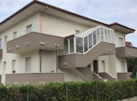 Affittacamere AL 30, guest house in Marzocca di Senigallia