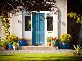 Lynster House, pet-friendly hotel in Monaghan