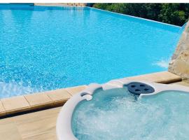 Green Park Hotel & Residence: Bagnara Calabra'da bir ucuz otel
