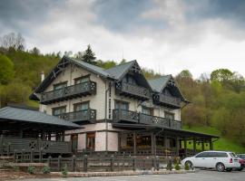 Chalet Carpat Dream, hotel u gradu 'Sinevir'