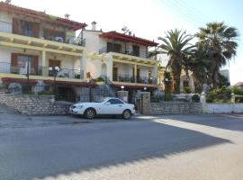 Melios Rooms, hotel a Petalidi