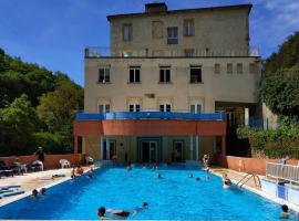 Résidence la Reine – hotel w mieście Rennes-les-Bains