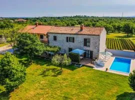 House Gracijela, village Bulići