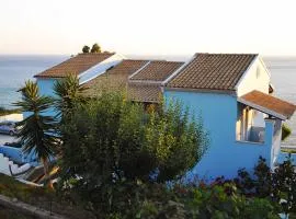 theophilos blue cozy apartments