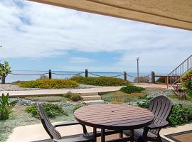 Beach Access Oceanview SBTC109 Condo, hotel in Solana Beach