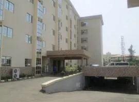 Room in Apartment - Ayalla Hotels Suites-abuja Royal Suite