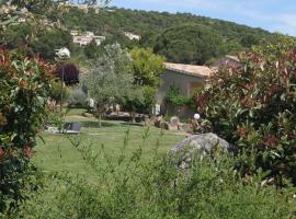 Les Jardins De Santa Giulia - Charmante chambre d'hôte, къща за гости в Порто-Векио