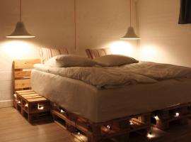 Cosy Private room close to Copenhagen centre, hotel v Kodani