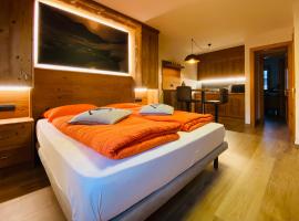 Chalet Nicolin, hotel cerca de Amerikan, Livigno