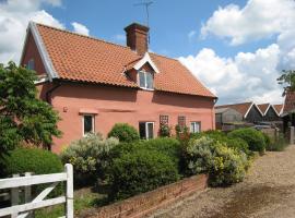 Colston Hall Cottages, hotel en Framlingham