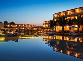 La Hacienda Bahia Paracas, hotel with pools in Paracas