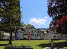 Schloss Kurhotel Strobl, hotel in Strobl