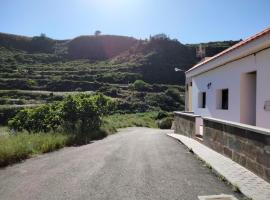 Casa LA JOYA, cheap hotel in Las Palmas de Gran Canaria