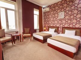 Margo Palace Hotel: Tiflis'te bir otel