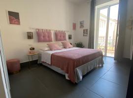Le stanze dei desideri, hotel v destinaci Caserta