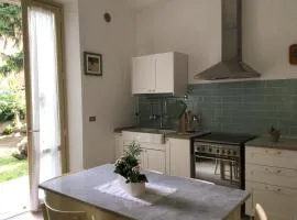 Casa vicino al mare con giardino