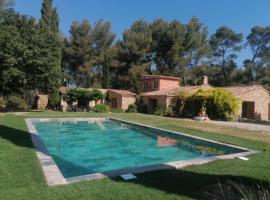 Le mas des escans, hotel v destinaci Le Beausset