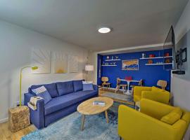 Central and Contemporary NJ Condo Steps to Shore!, strandhotell i Asbury Park