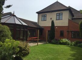 Toothbrush Rooms at Lattice Lodge - Guest Kitchen & EV Recharging、イプスウィッチのホテル