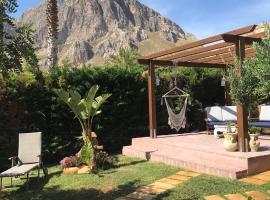 Holiday Home Baia Cofano, khách sạn gần Grotta Mangiapane, Custonaci