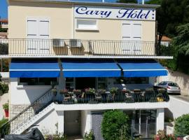 Carry Hotel, מלון 3 כוכבים בקארי-לה-רואה