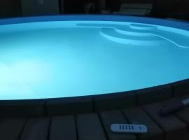 Attila Vend&eacute;gh&aacute;z T&aacute;pi&oacute;szentm&aacute;rton, hotel con campo de golf en T&aacute;pi&oacute;szentm&aacute;rton