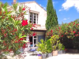 les Lauriers, Hotel in Caromb