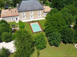 Le Logis de Limalonges, hôtel à Limalonges
