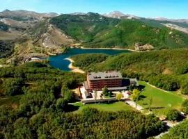 Viesnīca Parador de Cervera de Pisuerga pilsētā Servera de Pisuerga