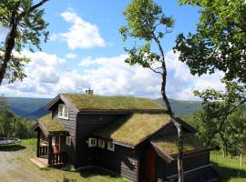 Storemyr by Norgesbooking - cabin with amazing view, къща тип котидж в Myro