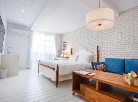 4 Design Inn, hotel a Tainan