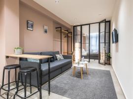 Filia Place, Hotel in Athen