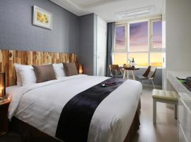 Ever8 Serviced Residence, hotell i Seoul