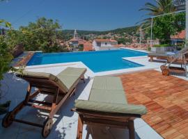 Villa ToTa Glamur, hotel in Jelsa
