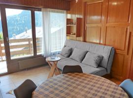 Apartment Centaure A RS 3 by Interhome, hotell sihtkohas Ovronnaz