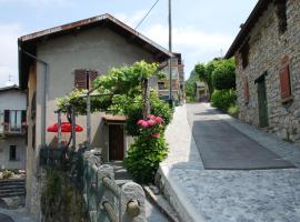 Holiday Home Ai Funtann by Interhome, hotel v destinaci Casima
