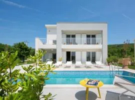 Villa Debora by Interhome