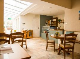 Cul-Erg House & Kitchen, family hotel in Portstewart