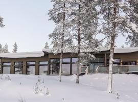 Holiday Home Villa kallas by Interhome, hotelli kohteessa Karjalaisenniemi lähellä maamerkkiä Riisitunturi National Park