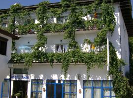 Hotel Theo，帕內亞的飯店