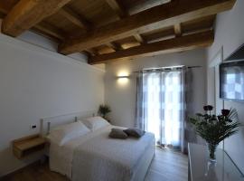 Le Benedettine Affittacamere Relais, hotel a Fondi